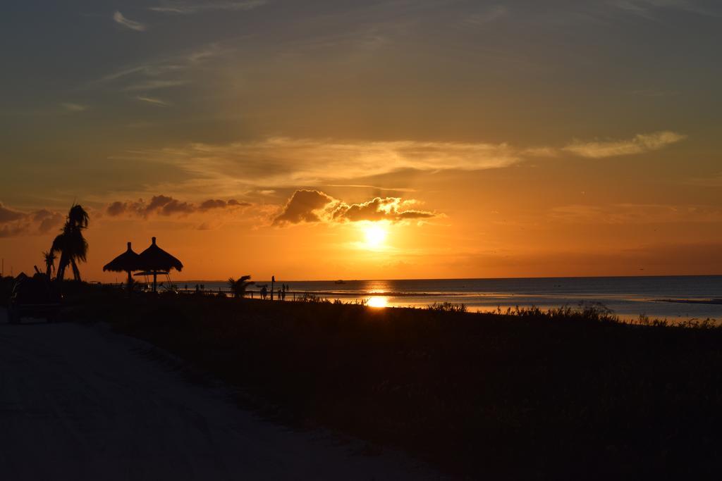 Villas Delfines Isla Holbox Exterior photo